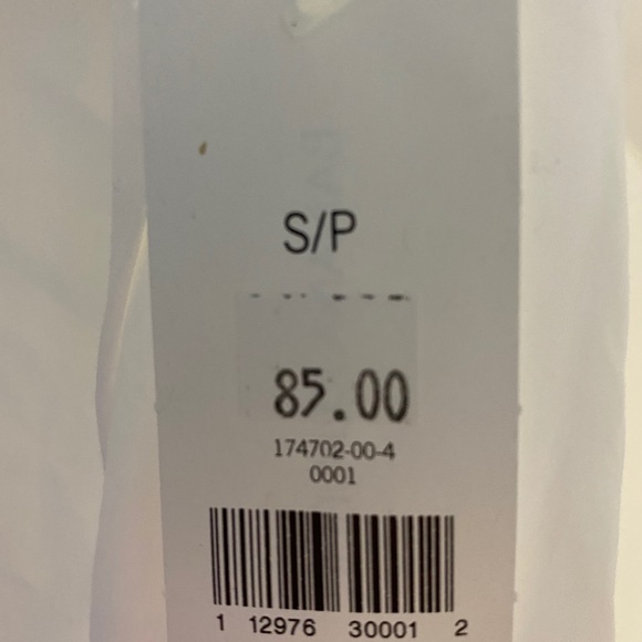 Banana Republic tailored fit button down blouse - Picture 4 of 9